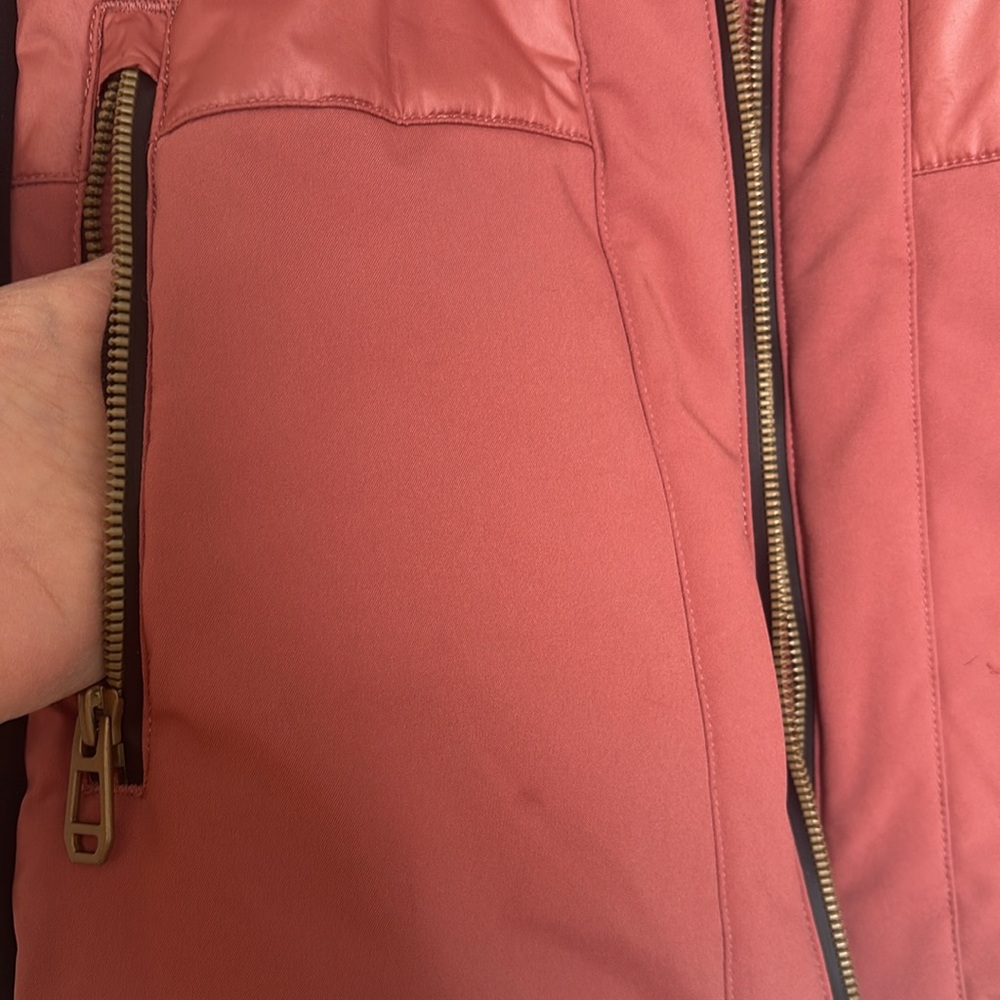 Body Glove Hooded Ski Jacket - Picture 10 of 17